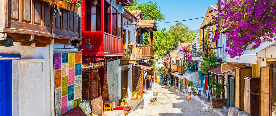 Antalya Shopping Guide: What And Where To Buy? 