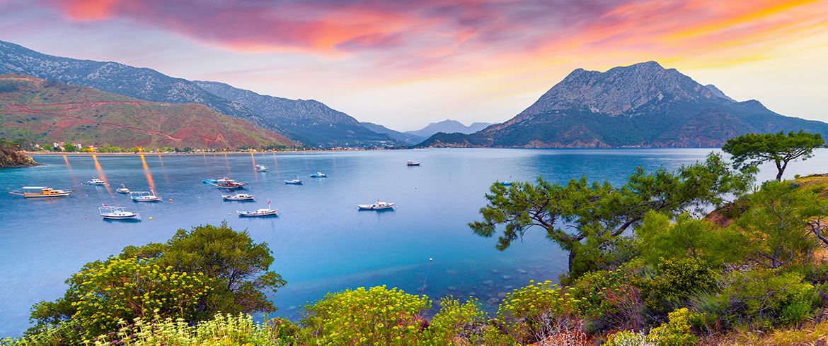 10 Enchanting Bays and Beaches In Kemer