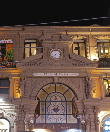 Historical Passages In Istanbul