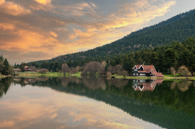 Turkey's Most Beautiful Lakes and Activities around them