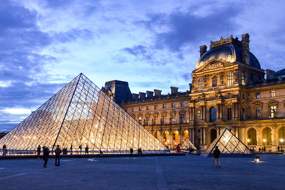 Louvre Müzesi / Paris 